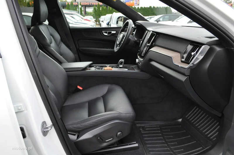 Volvo XC 60 35