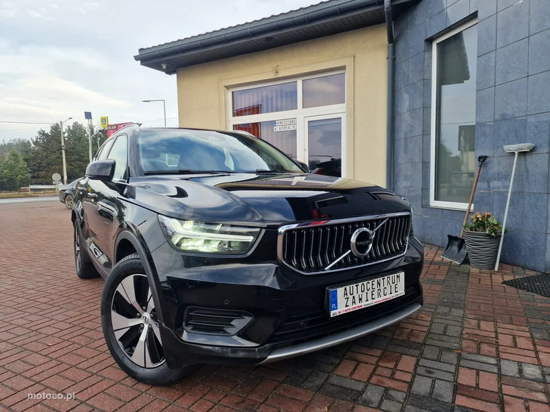 Volvo XC 40 12