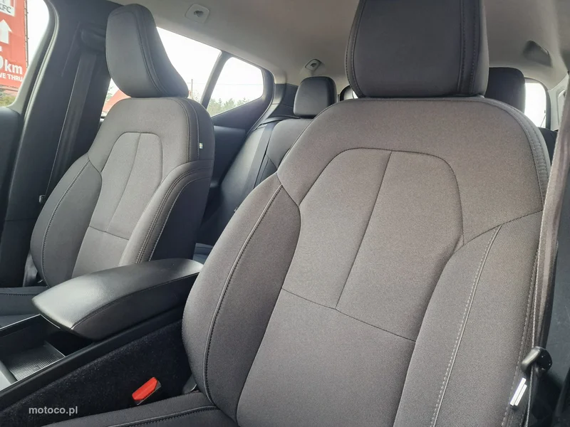 Volvo XC 40 18