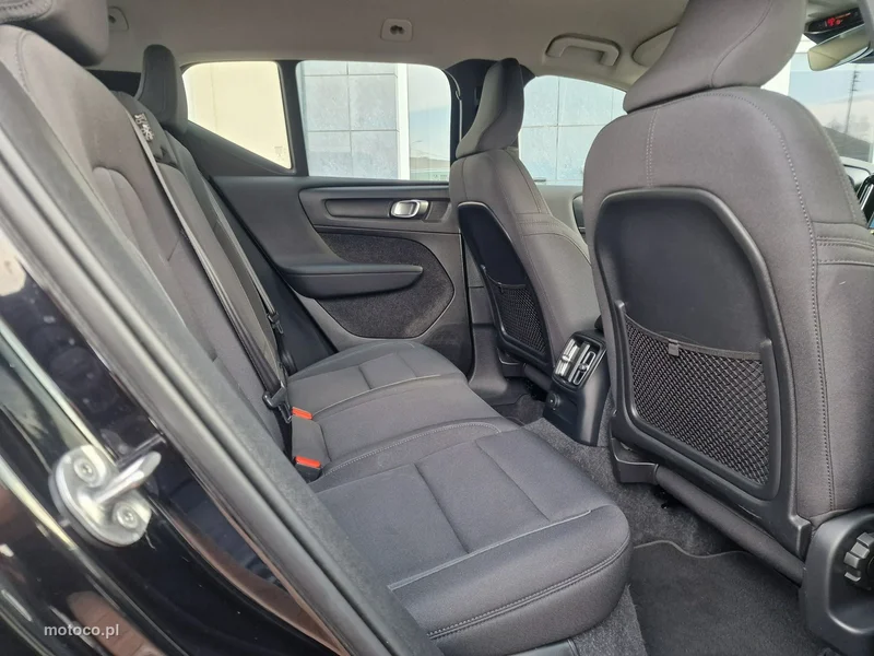 Volvo XC 40 22