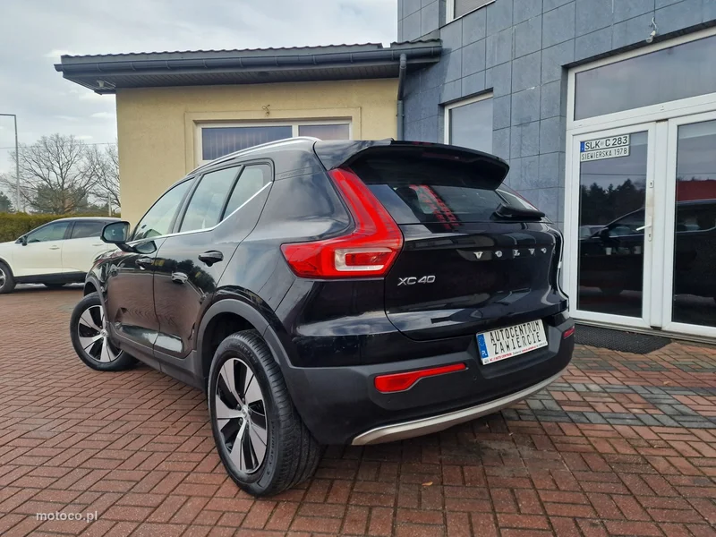 Volvo XC 40 9