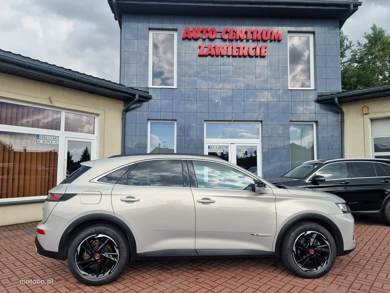 DS Automobiles DS 7 Crossback 17