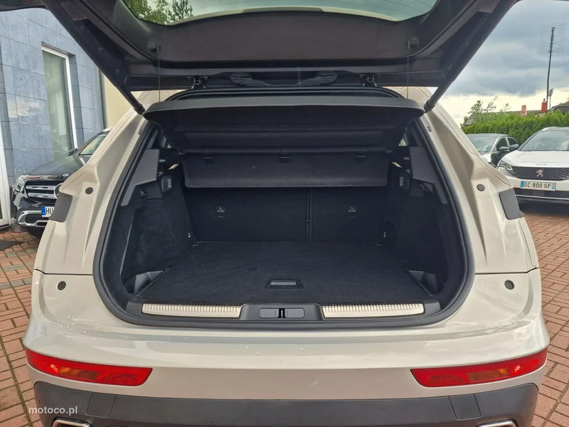 DS Automobiles DS 7 Crossback 24