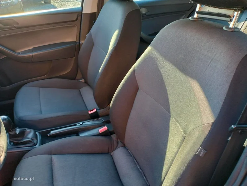 Skoda Rapid I 11