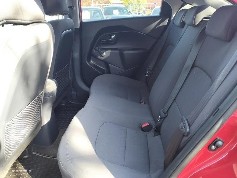 Kia Rio 28