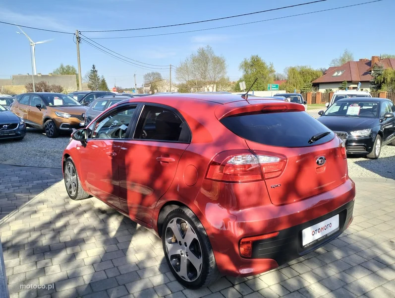 Kia Rio 6