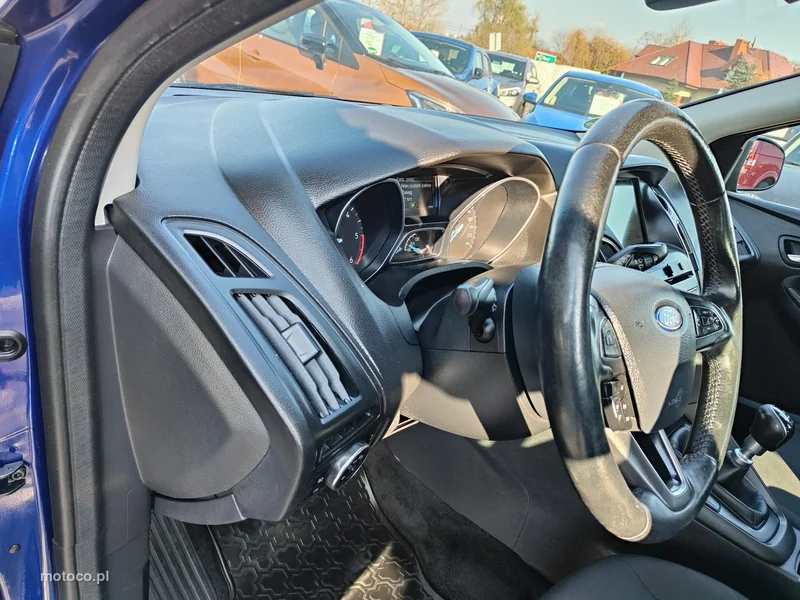 Ford Focus III 14