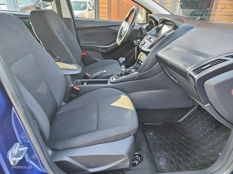 Ford Focus III 18