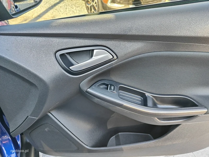 Ford Focus III 21