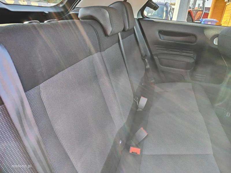 Citroen C4 Cactus 23