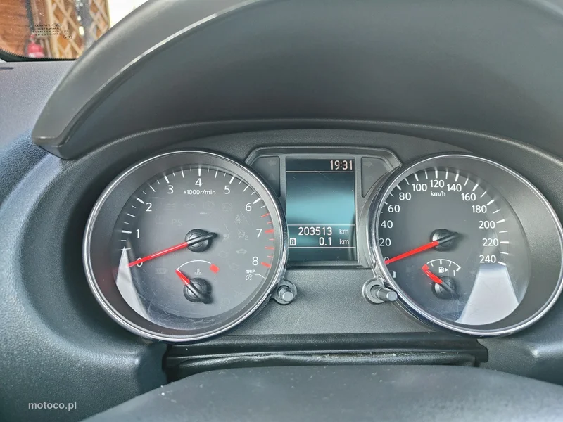 Nissan Qashqai+2 8