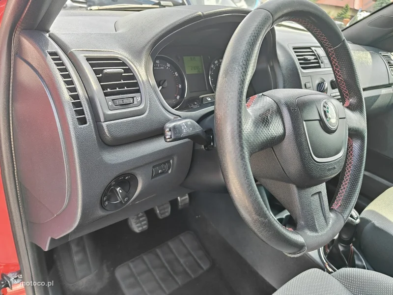 Skoda Fabia II 11