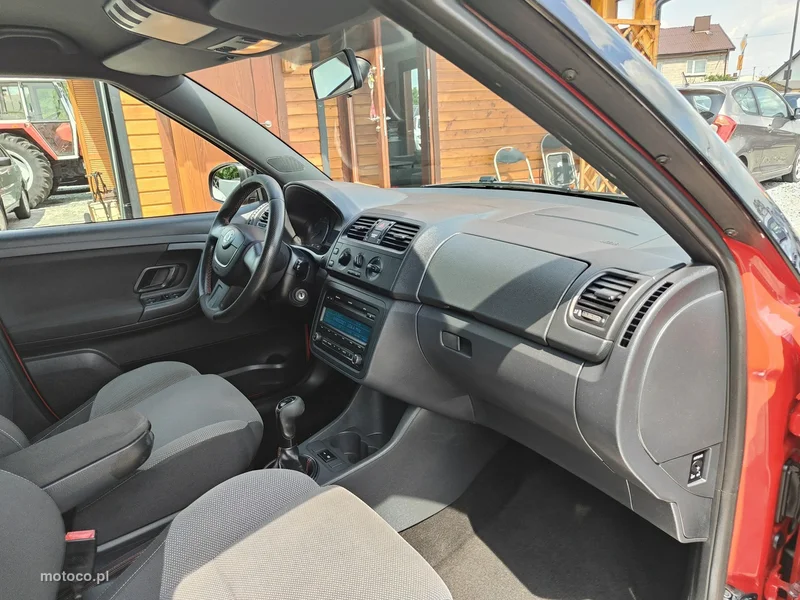 Skoda Fabia II 22