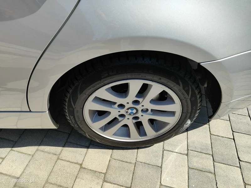 BMW Seria 3 E90 318 28