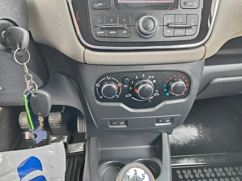 Dacia Lodgy 11