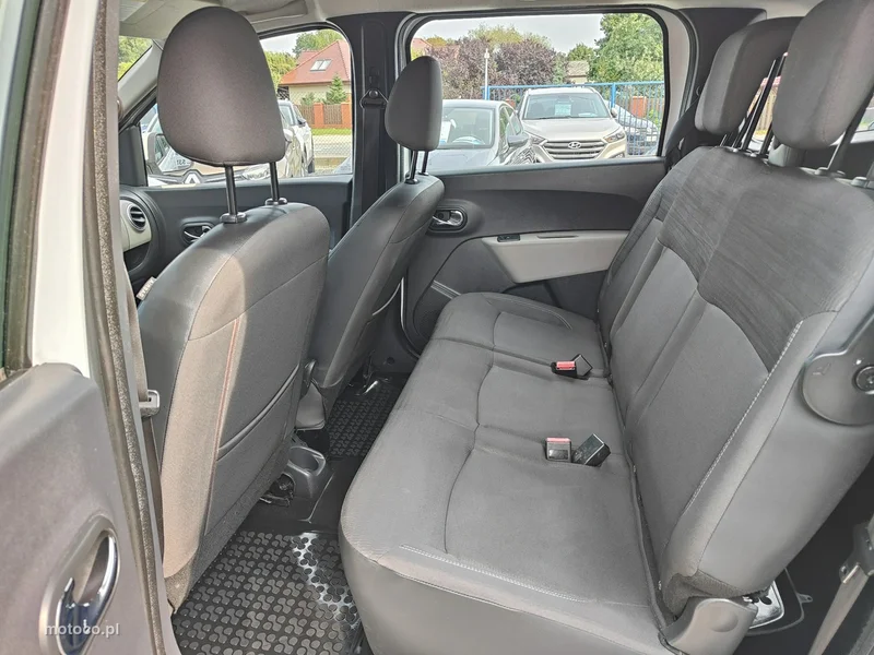 Dacia Lodgy 26