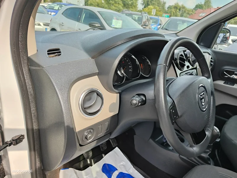Dacia Lodgy 8