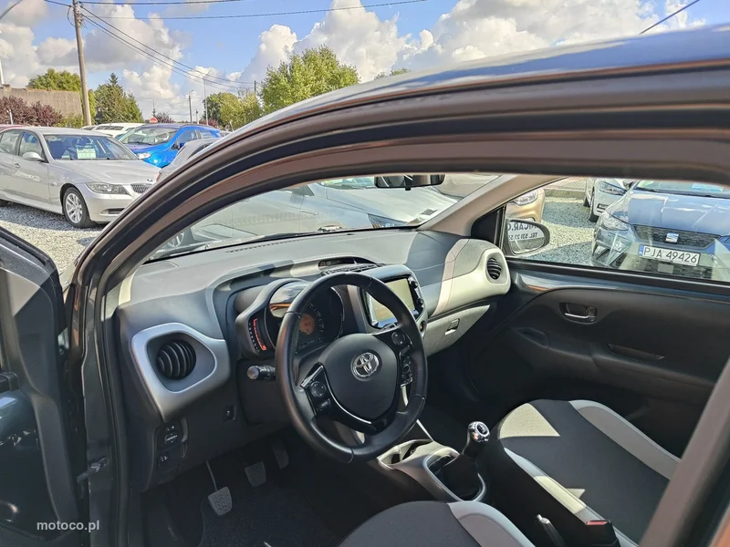 Toyota Aygo 8