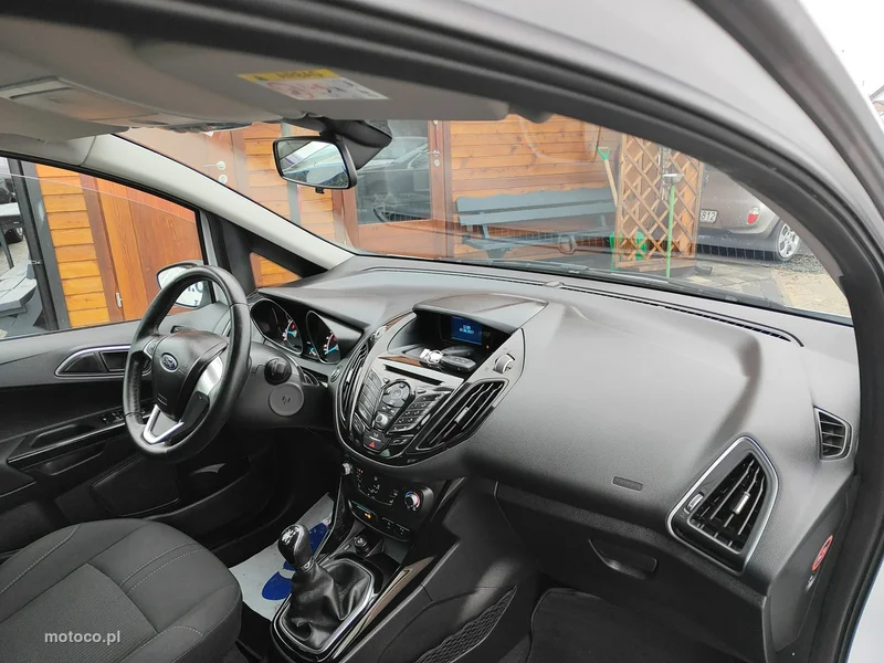 Ford B-Max 17