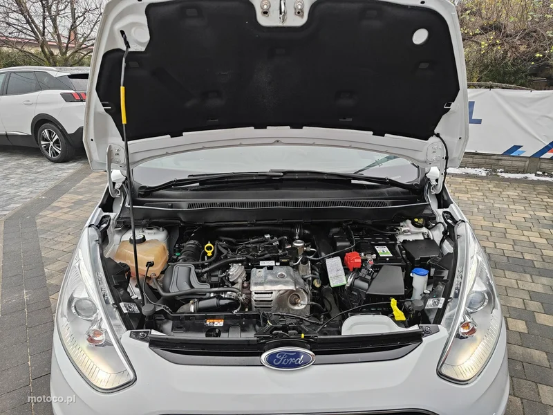 Ford B-Max 26
