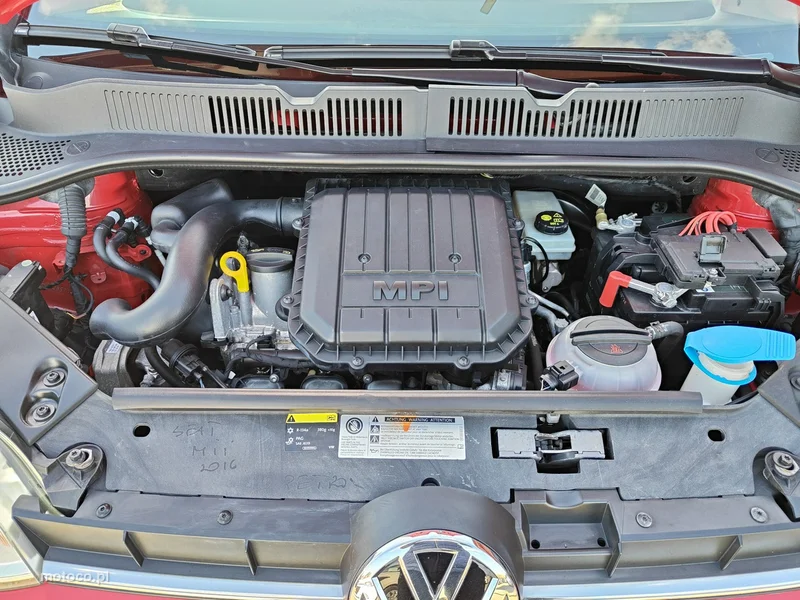 Volkswagen up! 28
