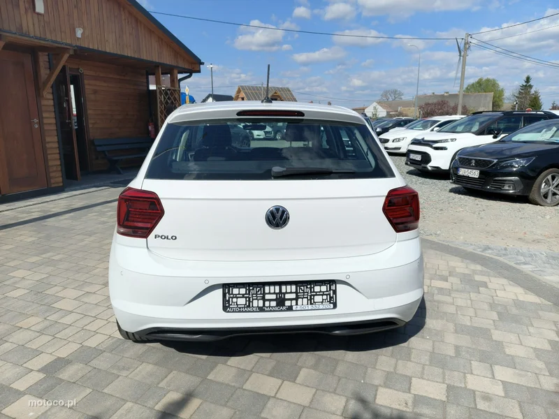 Volkswagen Polo VI AW 5