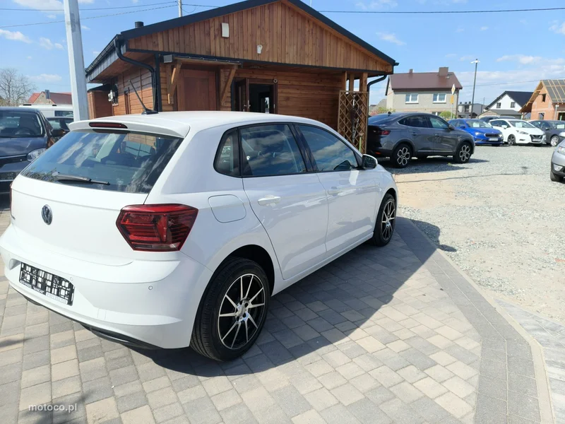 Volkswagen Polo VI AW 6
