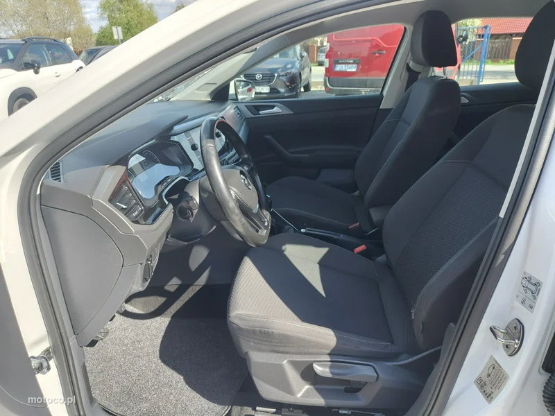Volkswagen Polo VI AW 7