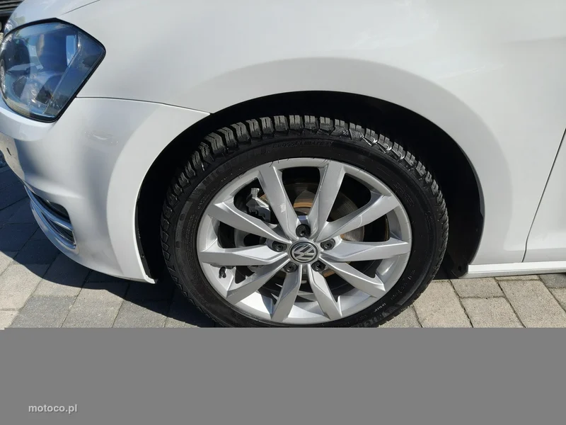 Volkswagen Golf VII 32