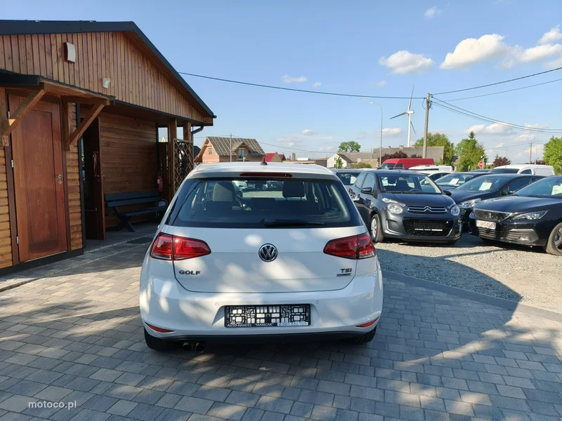 Volkswagen Golf VII 5