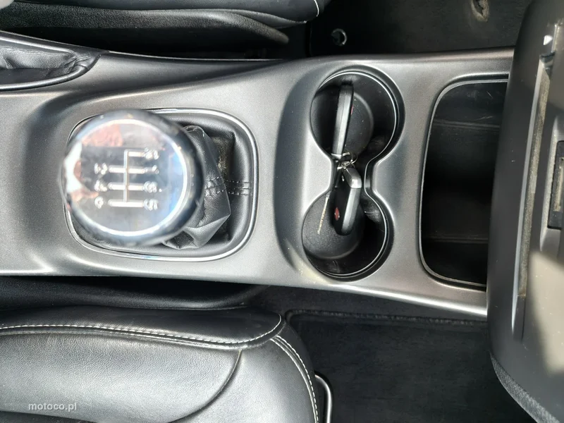 Fiat Freemont 12