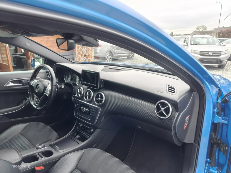 Mercedes-Benz Klasa A W176 A 200 20