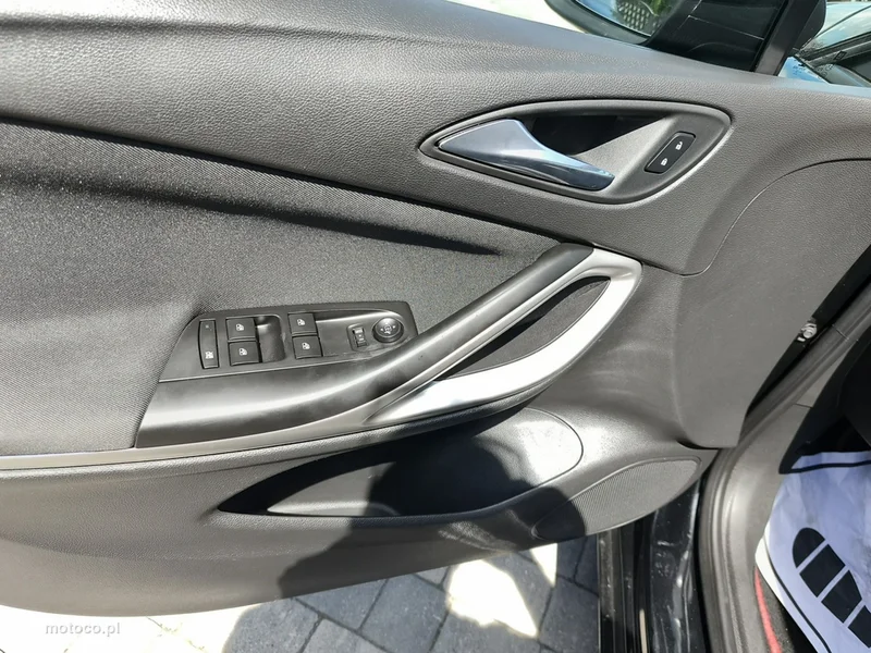 Opel Astra K 18