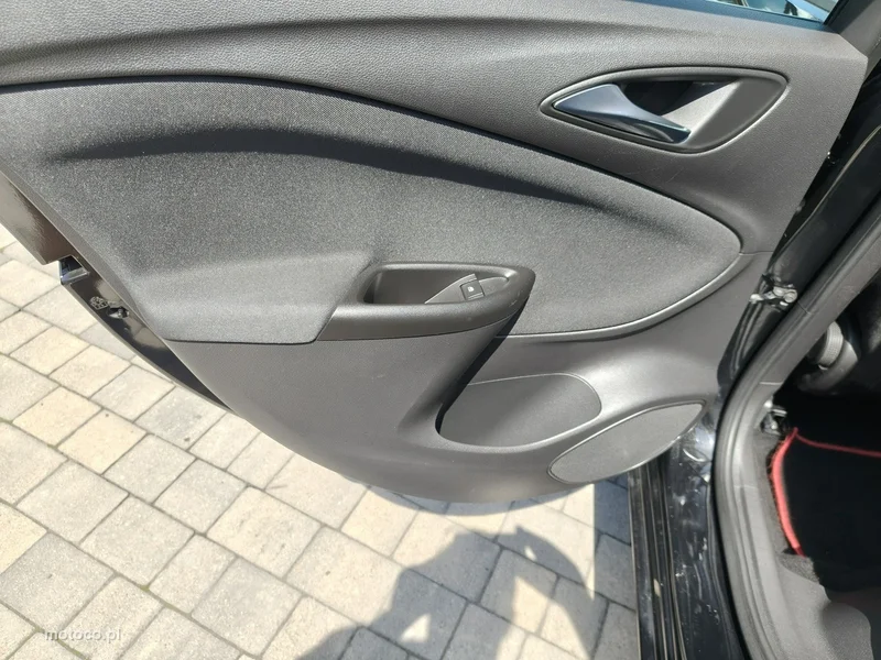 Opel Astra K 28