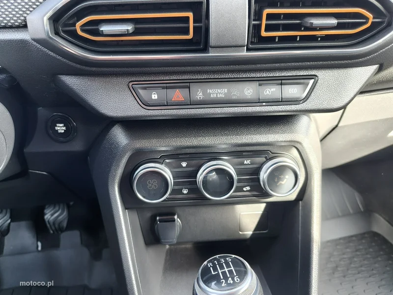 Dacia Sandero 11