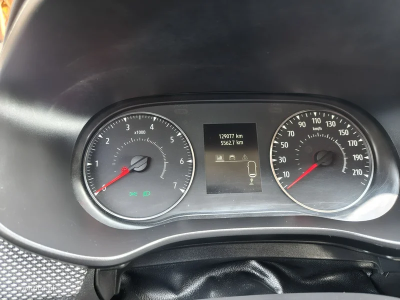 Dacia Sandero 8