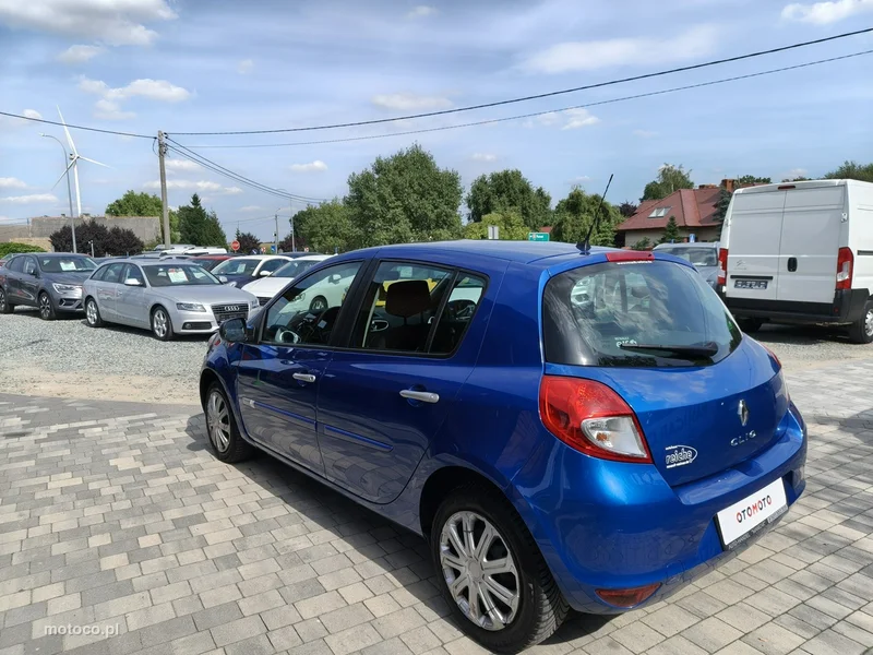 Renault Clio III 4