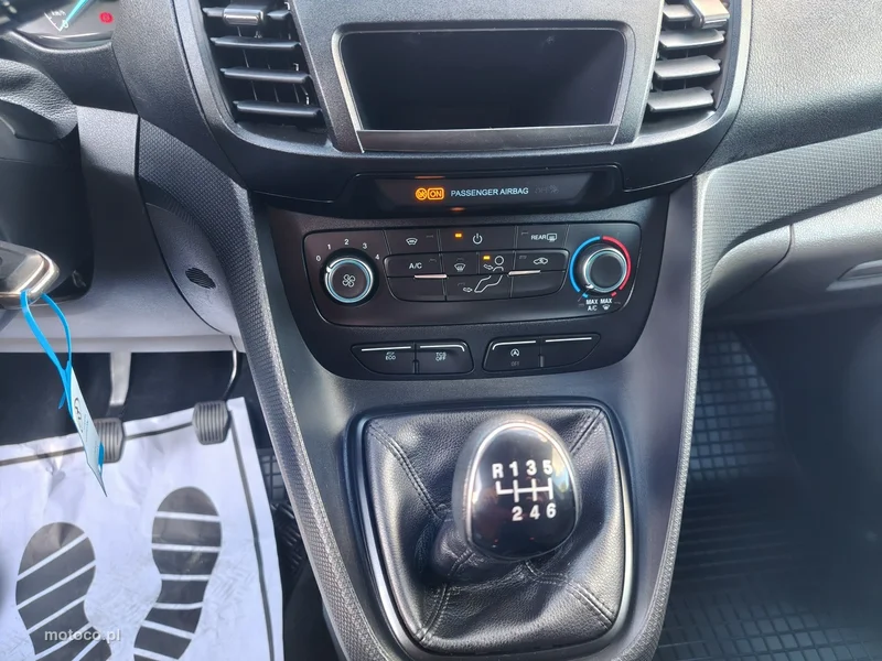 Ford Transit Connect 12