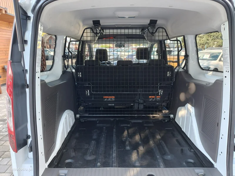 Ford Transit Connect 27