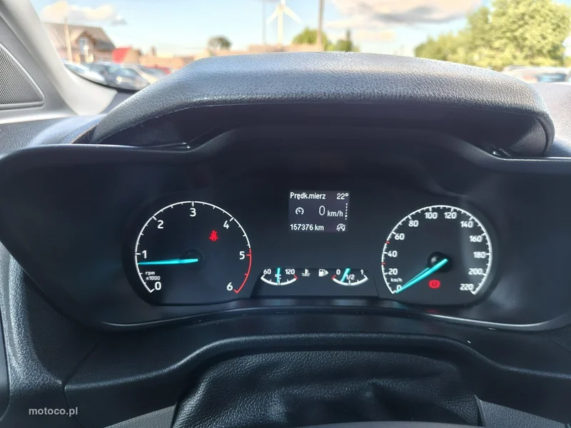 Ford Transit Connect 8