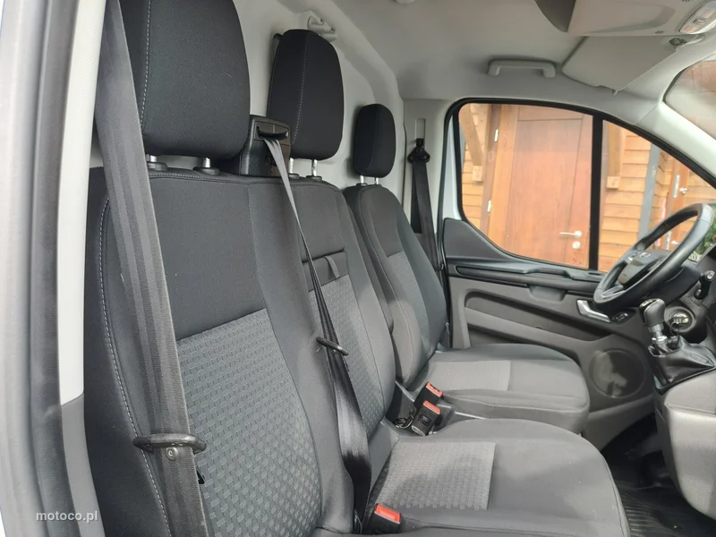 Ford Transit Custom 18