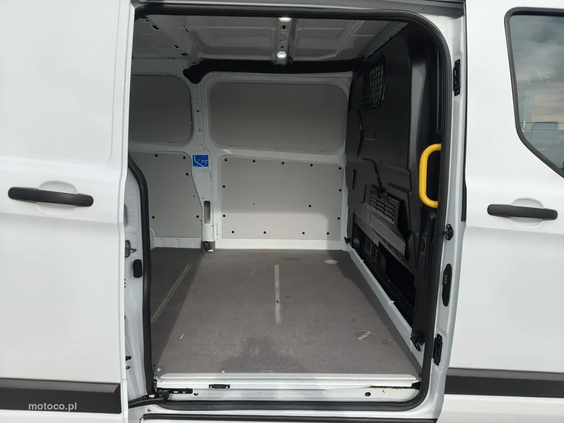 Ford Transit Custom 23