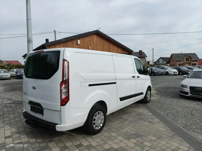 Ford Transit Custom 4