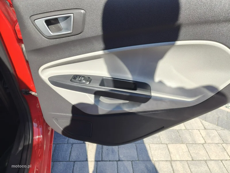 Ford Fiesta VI 21