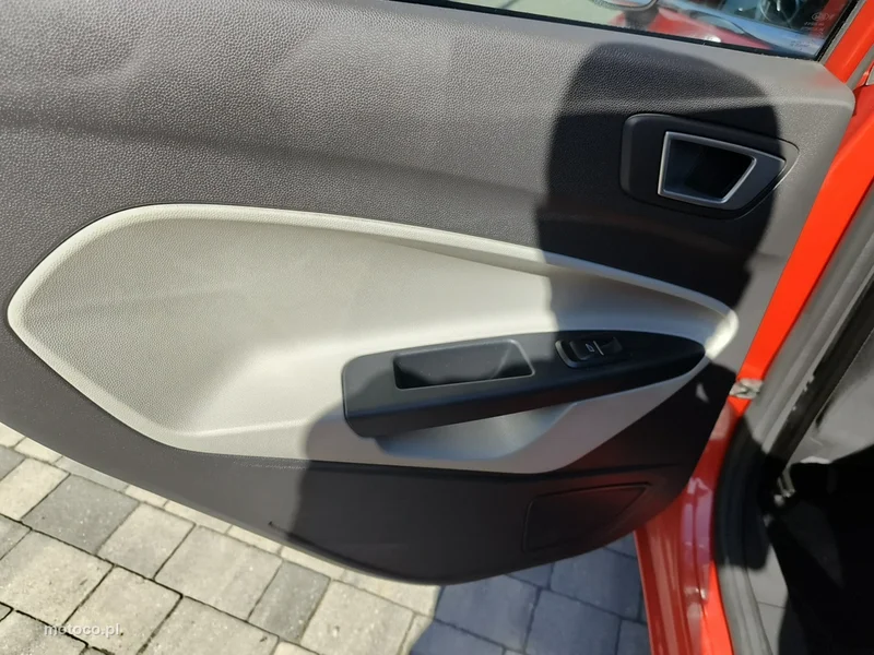 Ford Fiesta VI 27