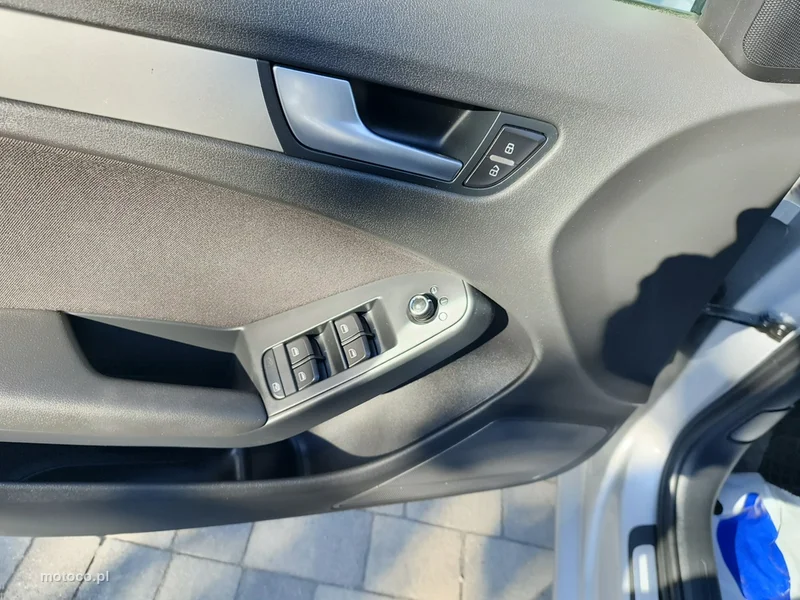 Audi A4 B8 19