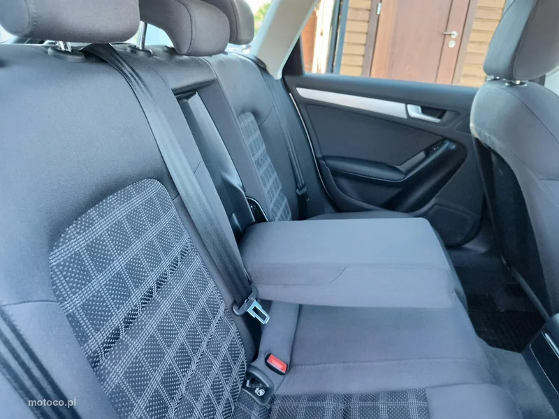 Audi A4 B8 25