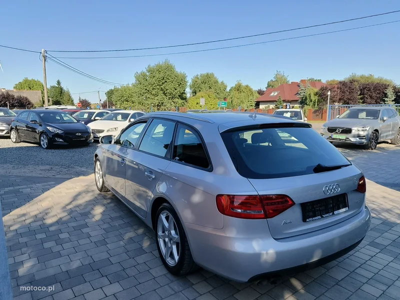 Audi A4 B8 5