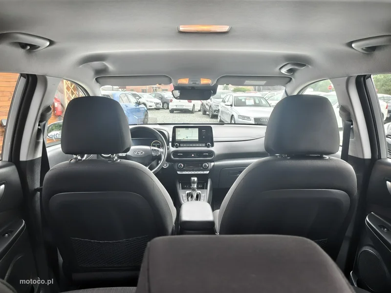 Hyundai KONA 18