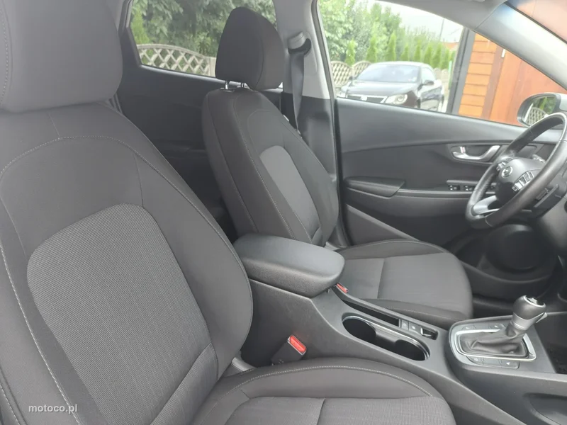 Hyundai KONA 21